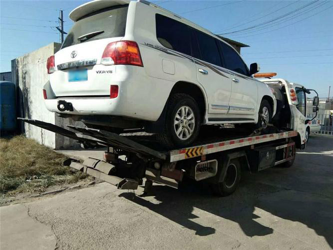 民和汽車雪地困境救援：專業團隊助您脫困，安全回家